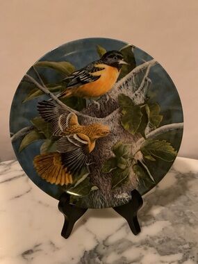 1985 “The Baltimore Oriole” Collector Plate- Kevin Daniel- Edwin M. Knowles